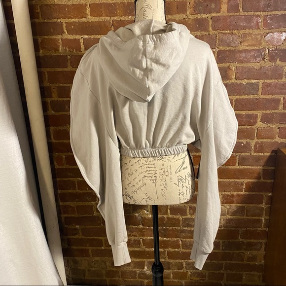 BlankNYC Grey puffy round shoulder cropped hoodie sweatshirt terry lined S NWT - Picture 3 of 5